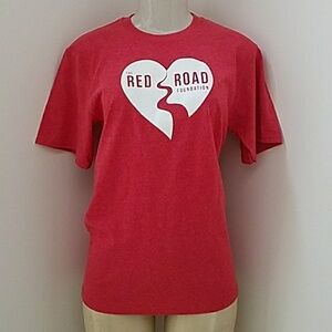 Red Road Foundation short sleeve t-shirt sz S